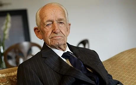 Geoffrey Langlands