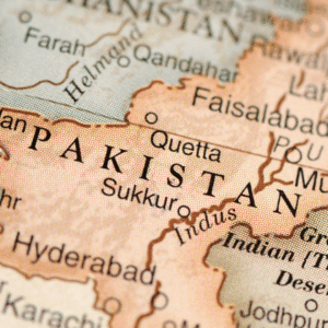 How many languages are Spoken in Pakistan